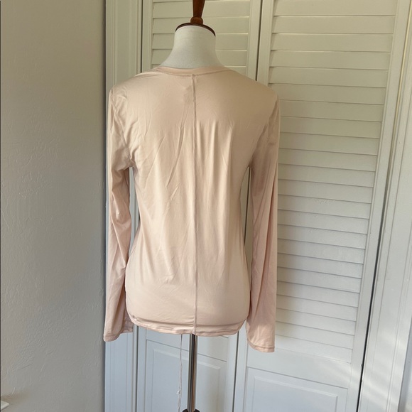 Fabletics top - Picture 2 of 3